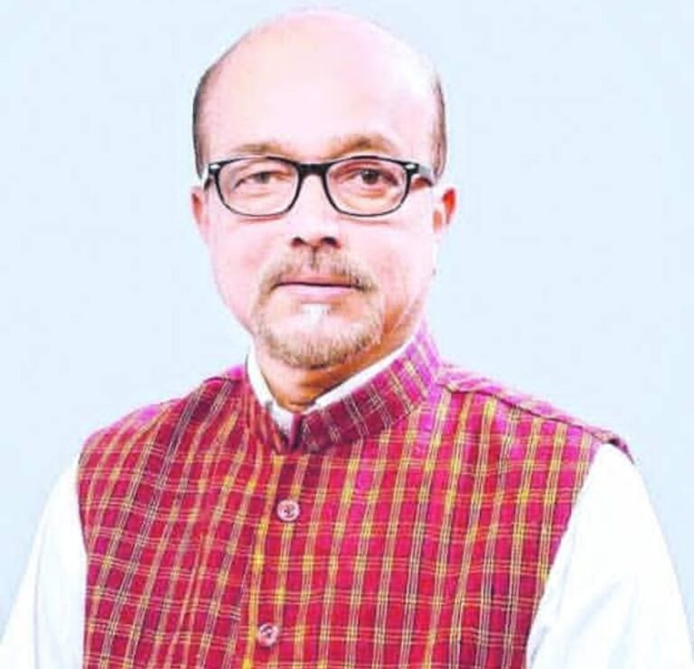 अटल बिहारी वाजपेयी विश्वविद्यालय में राज्यपाल के निरीक्षण